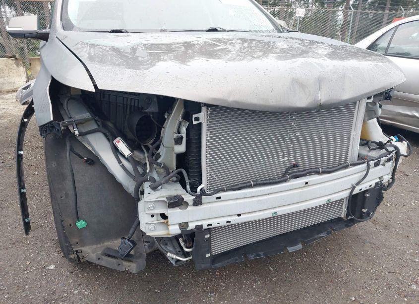 Photo 6 of 2019 Chevrolet Traverse 1LT (VIN 1GNEVGKW6KJ186648)