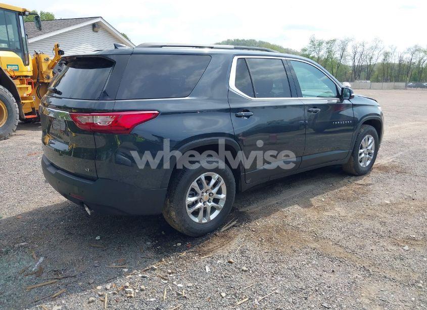 Photo 4 of 2019 Chevrolet Traverse 1LT (VIN 1GNEVGKW6KJ292498)