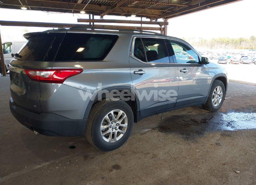 Photo 4 of 2021 Chevrolet Traverse AWD LT CLOTH (VIN 1GNEVGKW6MJ239805)