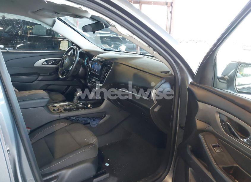 Photo 5 of 2021 Chevrolet Traverse AWD LT CLOTH (VIN 1GNEVGKW6MJ239805)
