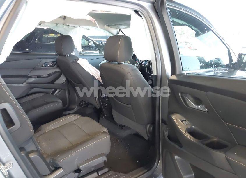 Photo 8 of 2021 Chevrolet Traverse AWD LT CLOTH (VIN 1GNEVGKW6MJ239805)