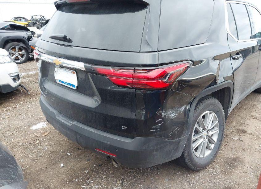 Photo 4 of 2022 Chevrolet Traverse LT (VIN 1GNEVGKW6NJ151659)