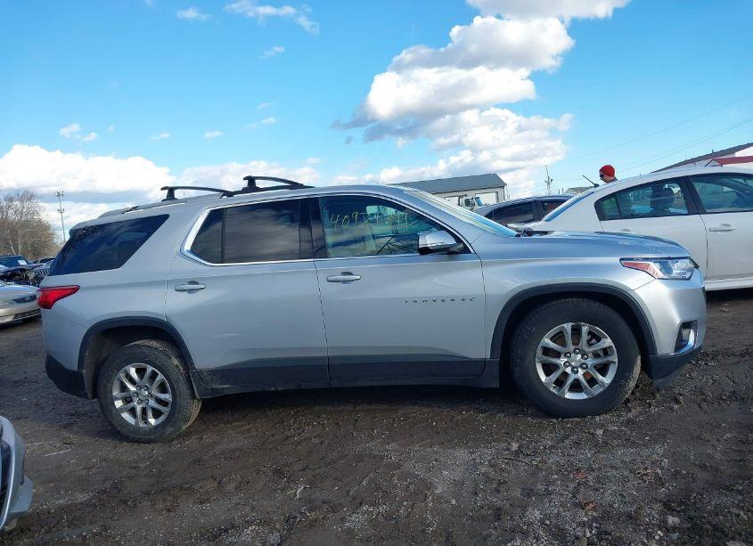 Photo 13 of 2018 Chevrolet Traverse 1LT (VIN 1GNEVGKW7JJ203164)