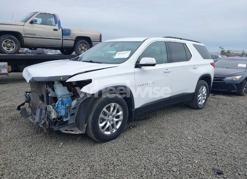 Photo 2 of 2019 Chevrolet Traverse 1LT (VIN 1GNEVGKW7KJ238904)