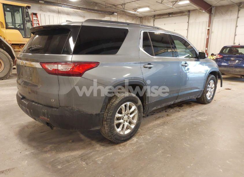 Photo 4 of 2019 Chevrolet Traverse 1LT (VIN 1GNEVGKW7KJ263267)