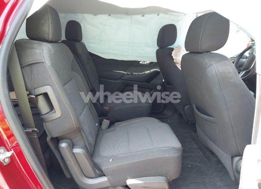 Photo 8 of 2021 Chevrolet Traverse AWD LT CLOTH (VIN 1GNEVGKW7MJ171854)