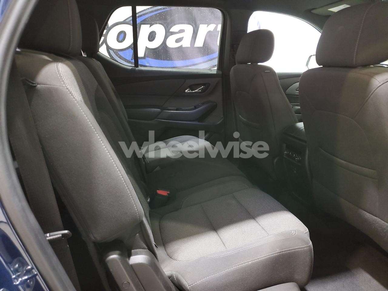 Photo 11 of 2023 CHEVROLET TRAVERSE LT (VIN 1GNEVGKW7PJ164651)