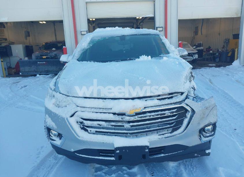 Photo 12 of 2018 Chevrolet Traverse 1LT (VIN 1GNEVGKW8JJ110038)