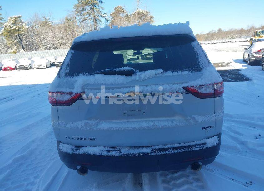 Photo 16 of 2018 Chevrolet Traverse 1LT (VIN 1GNEVGKW8JJ110038)