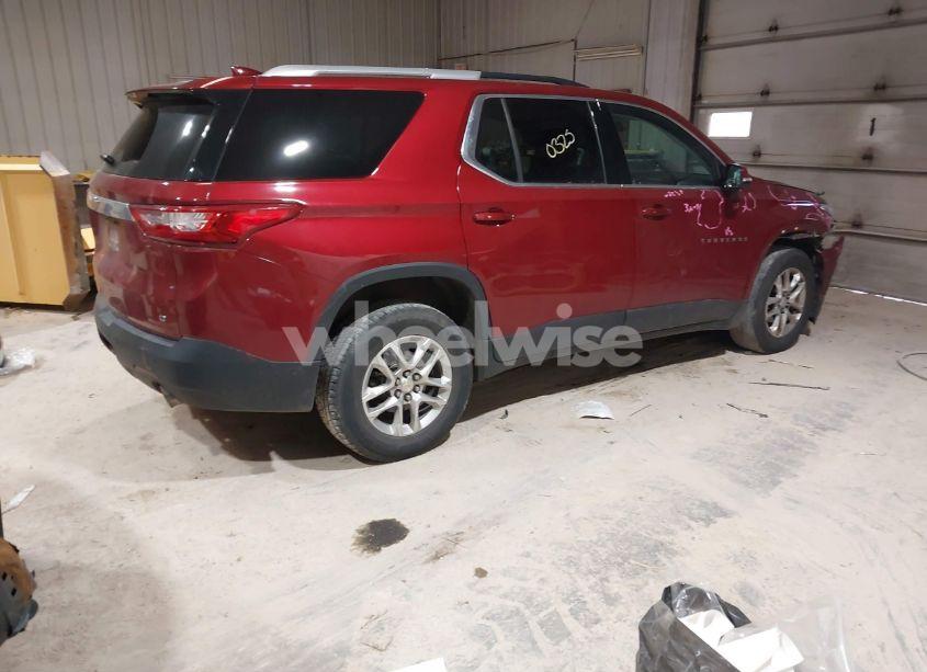 Photo 4 of 2018 Chevrolet Traverse 1LT (VIN 1GNEVGKW8JJ130953)