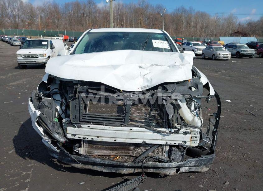 Photo 12 of 2018 Chevrolet Traverse 1LT (VIN 1GNEVGKW8JJ280061)