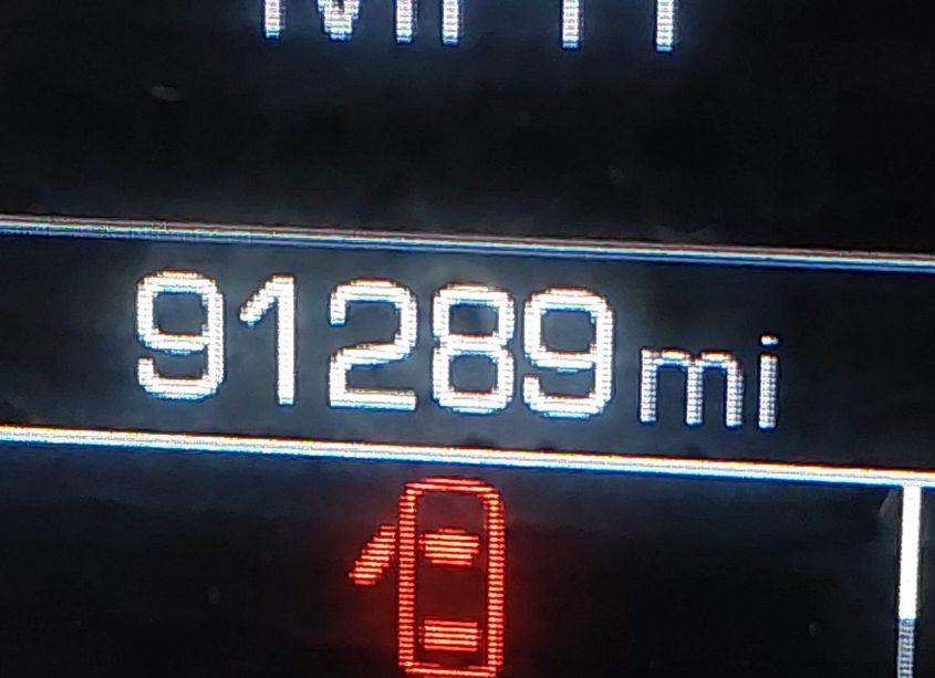 Photo 16 of 2019 Chevrolet Traverse 1LT (VIN 1GNEVGKW8KJ147026)