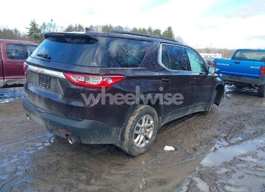 Photo 4 of 2019 Chevrolet Traverse 1LT (VIN 1GNEVGKW8KJ154770)