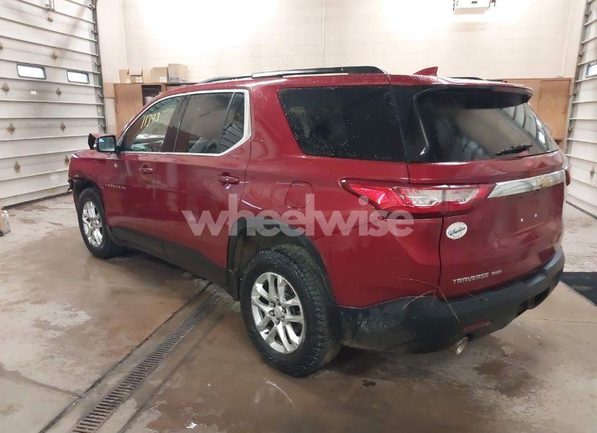Photo 3 of 2019 Chevrolet Traverse 1LT (VIN 1GNEVGKW8KJ155191)