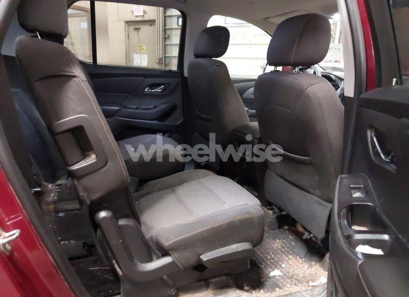 Photo 8 of 2019 Chevrolet Traverse 1LT (VIN 1GNEVGKW8KJ155191)