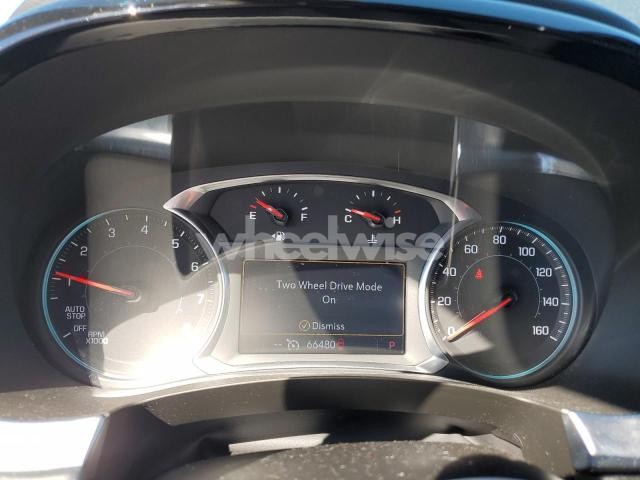 Photo 2 of 2020 CHEVROLET TRAVERSE LT (VIN 1GNEVGKW8LJ266681)
