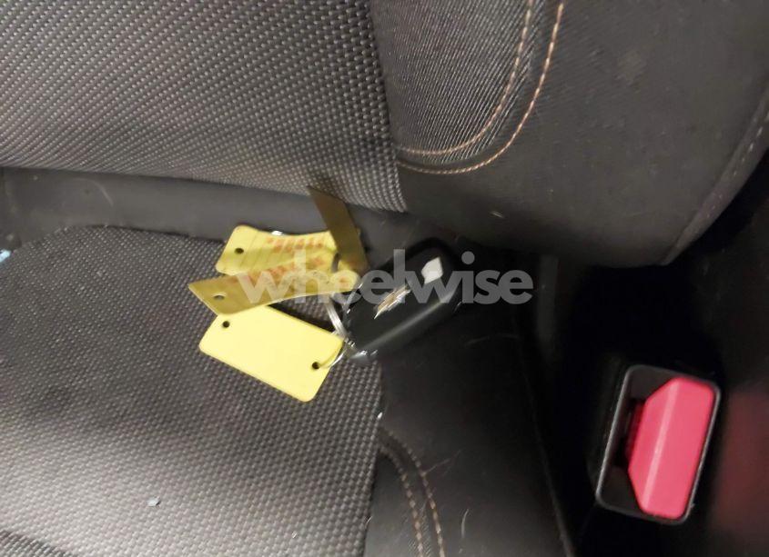 Photo 11 of 2021 Chevrolet Traverse AWD LT CLOTH (VIN 1GNEVGKW8MJ124350)