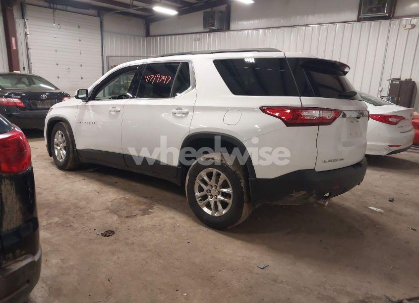 Photo 3 of 2021 Chevrolet Traverse AWD LT CLOTH (VIN 1GNEVGKW8MJ189876)