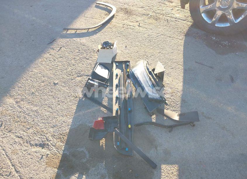 Photo 18 of 2023 Chevrolet Traverse AWD LT CLOTH (VIN 1GNEVGKW8PJ190210)