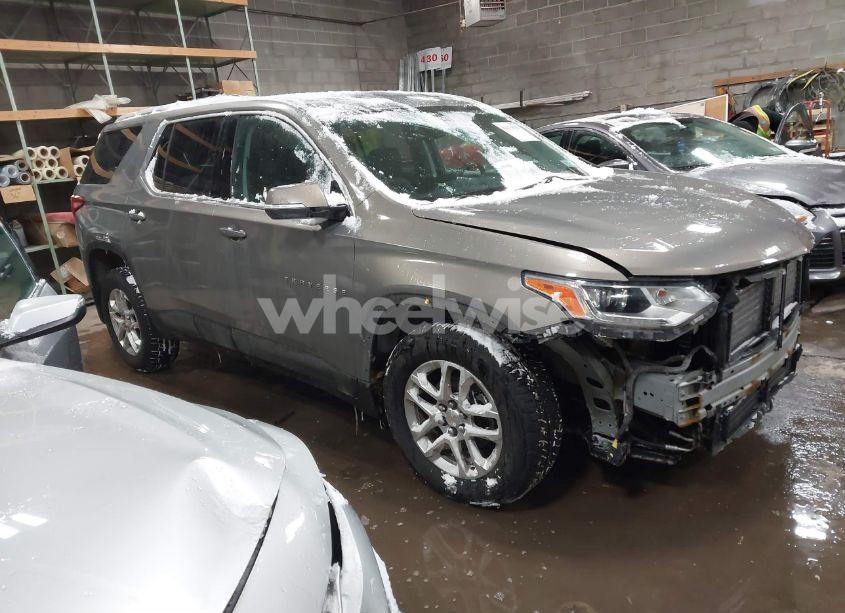 2018 Chevrolet Traverse 1LT (VIN 1GNEVGKW9JJ115491) main photo