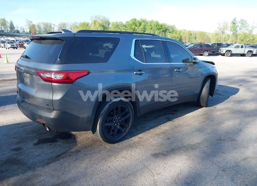 Photo 4 of 2019 Chevrolet Traverse 1LT (VIN 1GNEVGKW9KJ303042)