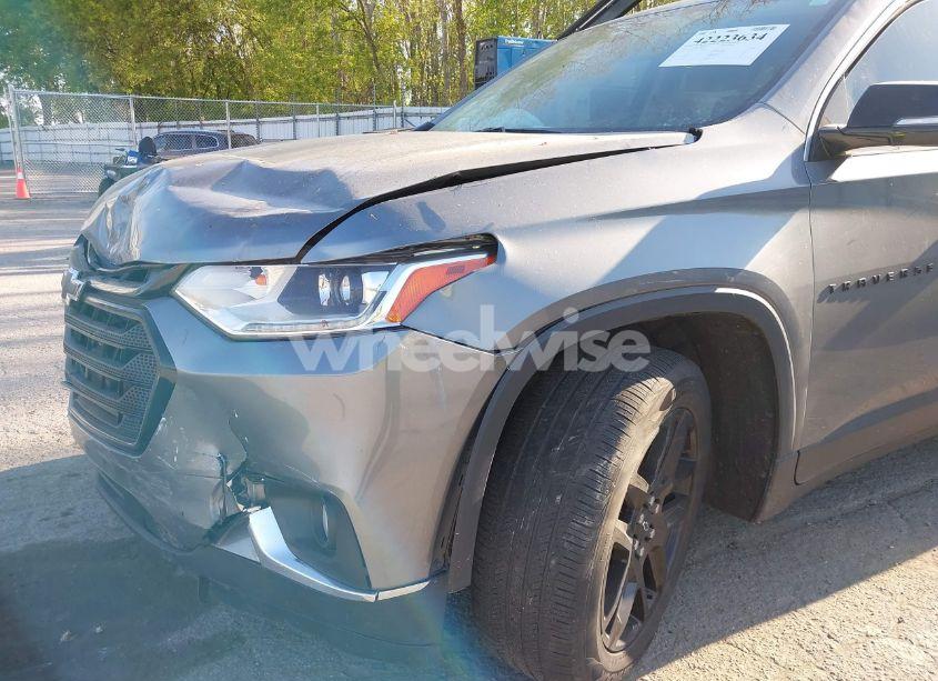 Photo 6 of 2019 Chevrolet Traverse 1LT (VIN 1GNEVGKW9KJ303042)