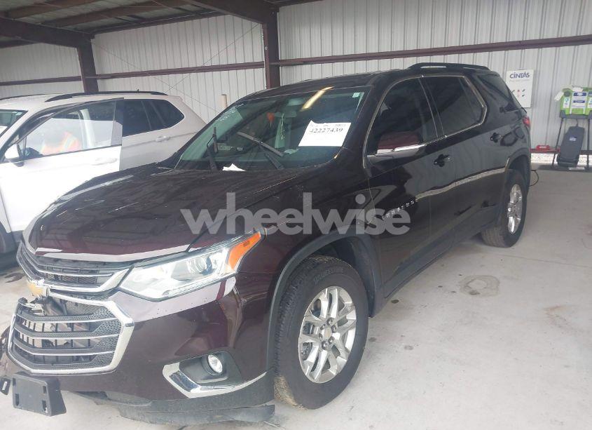 Photo 2 of 2021 Chevrolet Traverse AWD LT CLOTH (VIN 1GNEVGKW9MJ249423)