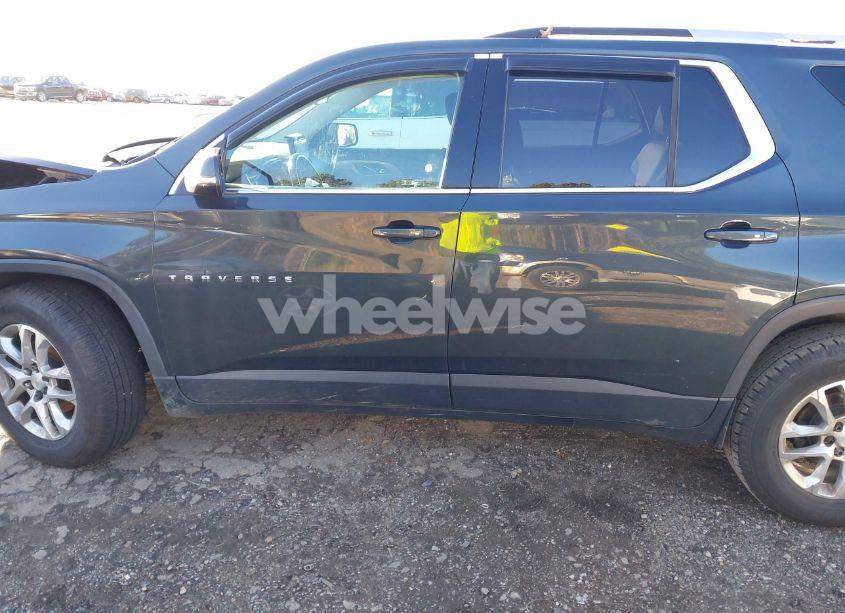 Photo 14 of 2018 Chevrolet Traverse 1LT (VIN 1GNEVGKWXJJ114866)