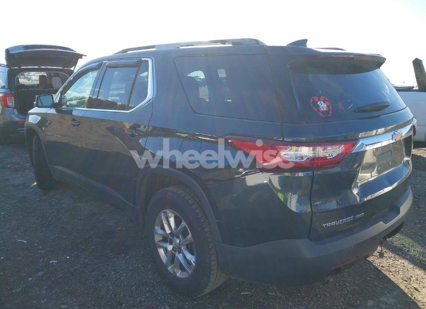 Photo 3 of 2018 Chevrolet Traverse 1LT (VIN 1GNEVGKWXJJ114866)