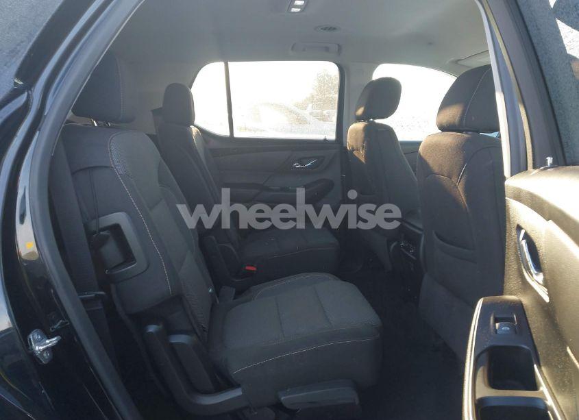 Photo 8 of 2019 Chevrolet Traverse 1LT (VIN 1GNEVGKWXKJ171490)