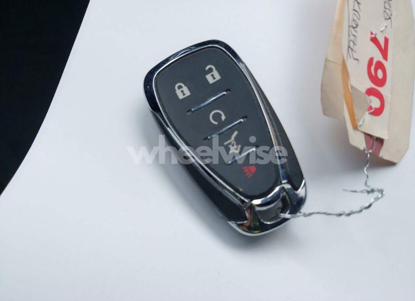 Photo 11 of 2021 Chevrolet Traverse AWD LT CLOTH (VIN 1GNEVGKWXMJ140940)