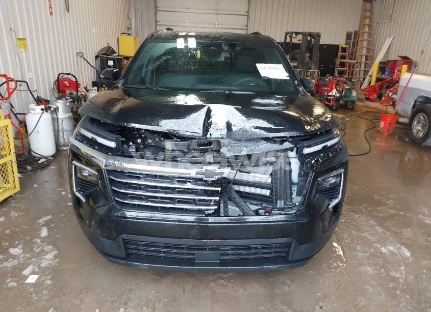 Photo 12 of 2025 Chevrolet Traverse AWD LT (VIN 1GNEVGRS3SJ152914)