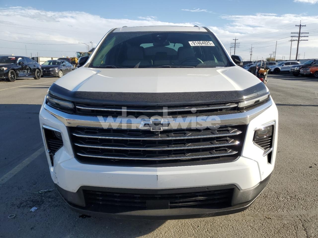 Photo 5 of 2025 CHEVROLET TRAVERSE LT (VIN 1GNEVGRS3SJ257534)