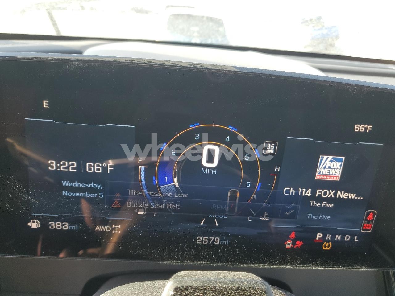 Photo 9 of 2025 CHEVROLET TRAVERSE LT (VIN 1GNEVGRS3SJ257534)