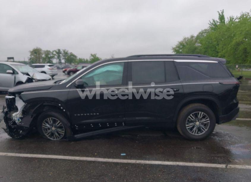 Photo 14 of 2025 Chevrolet Traverse AWD LT (VIN 1GNEVGRS5SJ218010)