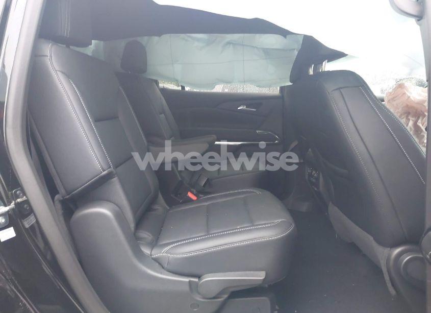 Photo 8 of 2025 Chevrolet Traverse AWD LT (VIN 1GNEVGRS5SJ218010)