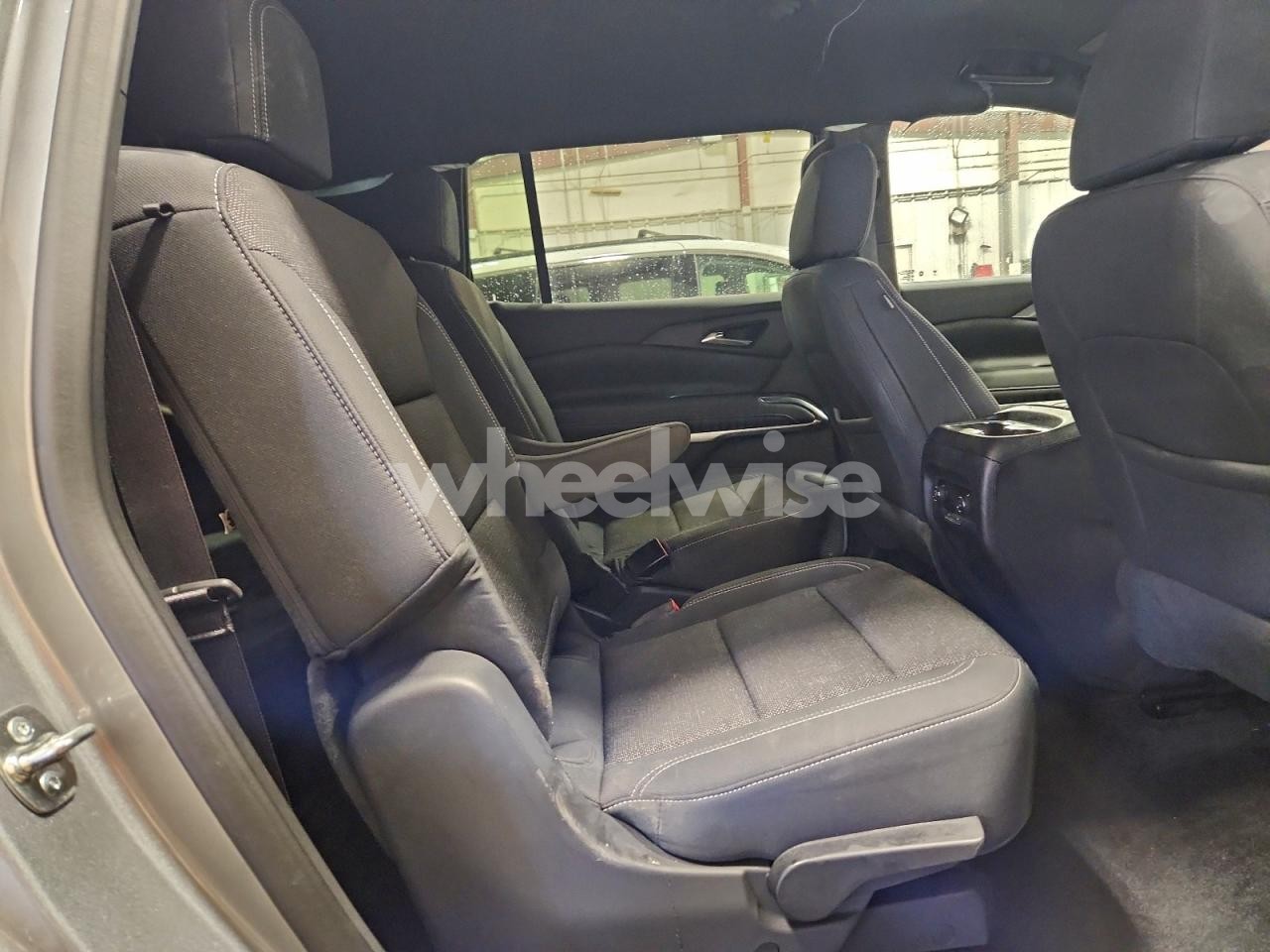 Photo 11 of 2025 CHEVROLET TRAVERSE LT (VIN 1GNEVGRS7SJ177783)