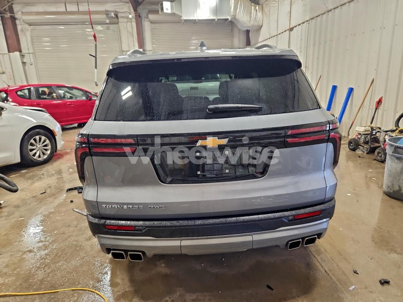 Photo 6 of 2025 CHEVROLET TRAVERSE LT (VIN 1GNEVGRS7SJ177783)