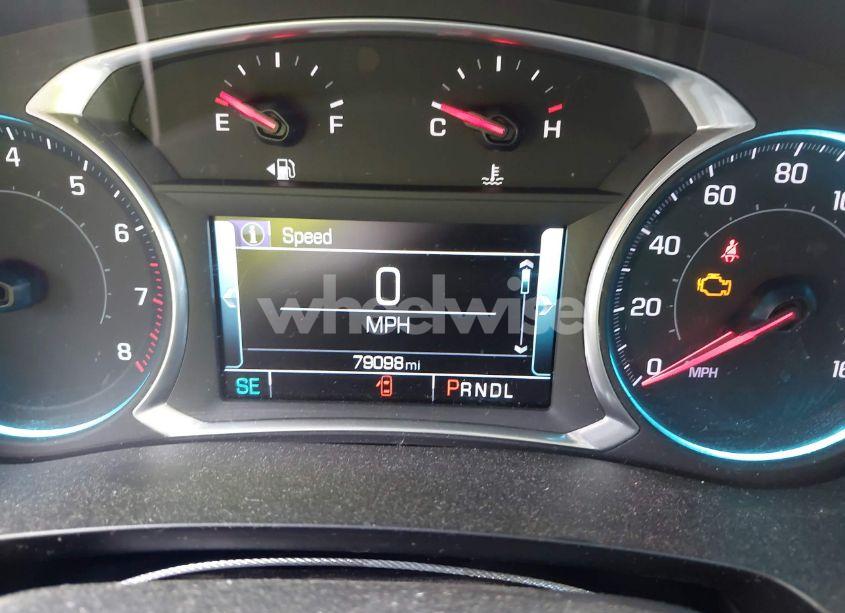 Photo 7 of 2018 Chevrolet Traverse 3LT (VIN 1GNEVHKW0JJ147686)