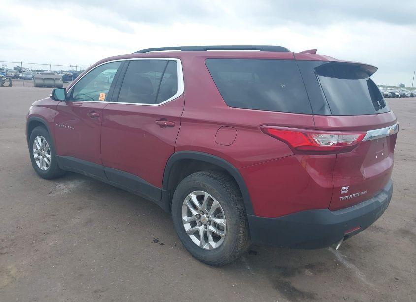 Photo 3 of 2019 Chevrolet Traverse 3LT (VIN 1GNEVHKW0KJ170533)