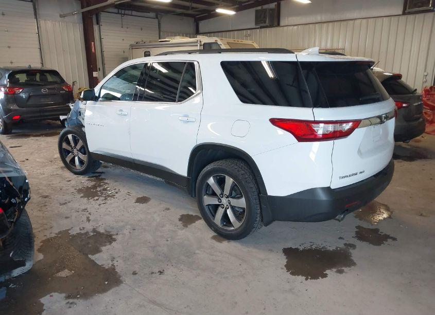Photo 3 of 2021 Chevrolet Traverse AWD LT LEATHER (VIN 1GNEVHKW0MJ237134)