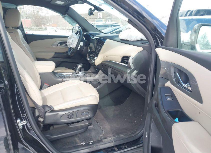 Photo 5 of 2023 Chevrolet Traverse AWD LT LEATHER (VIN 1GNEVHKW0PJ154971)
