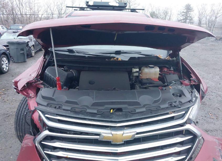 Photo 10 of 2019 Chevrolet Traverse 3LT (VIN 1GNEVHKW1KJ121714)