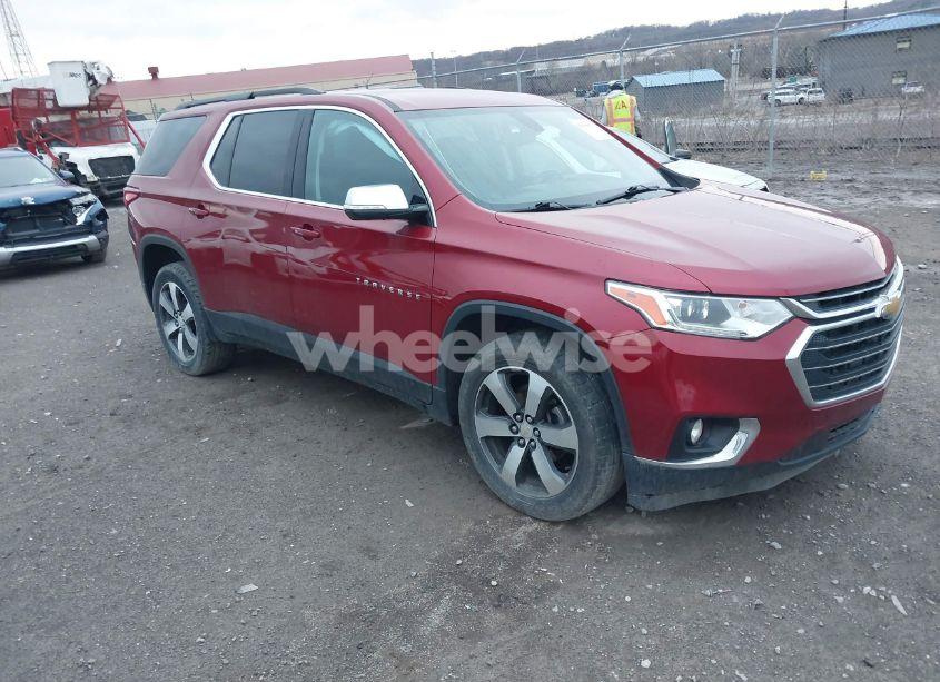 2019 Chevrolet Traverse 3LT (VIN 1GNEVHKW1KJ164692) main photo
