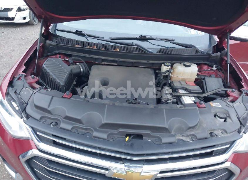 Photo 10 of 2019 Chevrolet Traverse 3LT (VIN 1GNEVHKW1KJ164692)