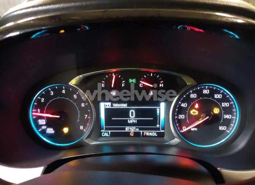 Photo 7 of 2019 Chevrolet Traverse 3LT (VIN 1GNEVHKW1KJ192850)