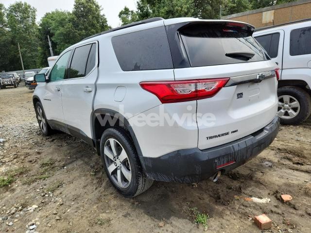 Photo 3 of 2020 CHEVROLET TRAVERSE LT (VIN 1GNEVHKW1LJ168601)