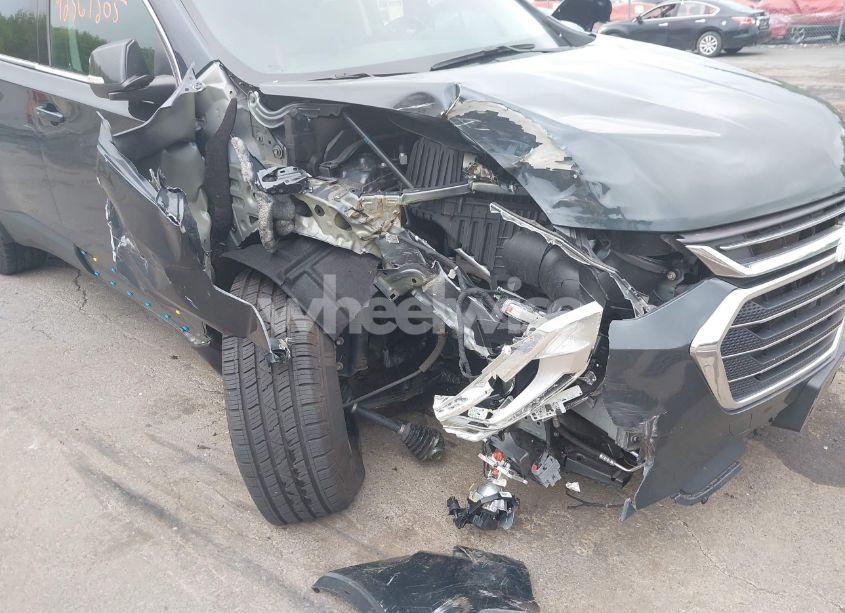 Photo 6 of 2021 Chevrolet Traverse AWD LT LEATHER (VIN 1GNEVHKW1MJ129878)