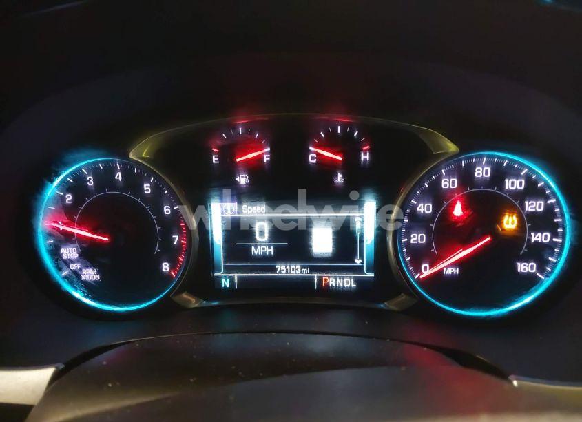 Photo 7 of 2018 Chevrolet Traverse 3LT (VIN 1GNEVHKW2JJ141176)