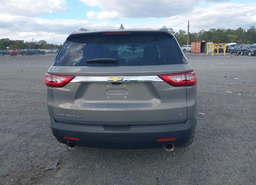 Photo 16 of 2018 Chevrolet Traverse 3LT (VIN 1GNEVHKW2JJ210402)